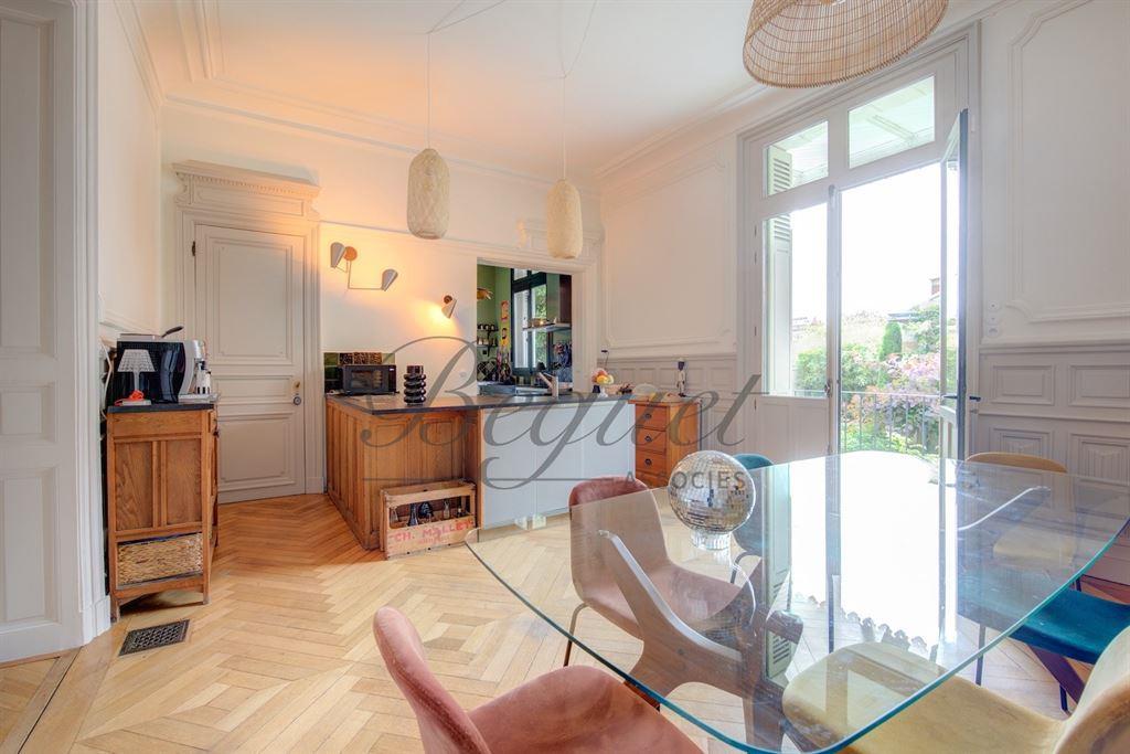 Tours - 37000 Centre ville - Maison - 328M² - 5/6 Chambres - Jar