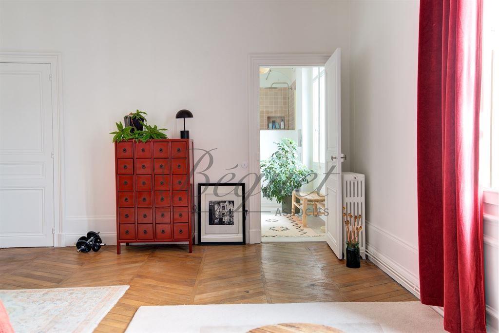 Tours - 37000 Centre ville - Maison - 328M² - 5/6 Chambres - Jar