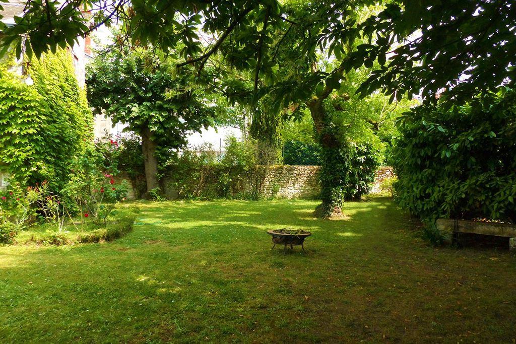 Tours centre - 37000 - Maison 300m2 - 6/7 chambres - jardin 520m