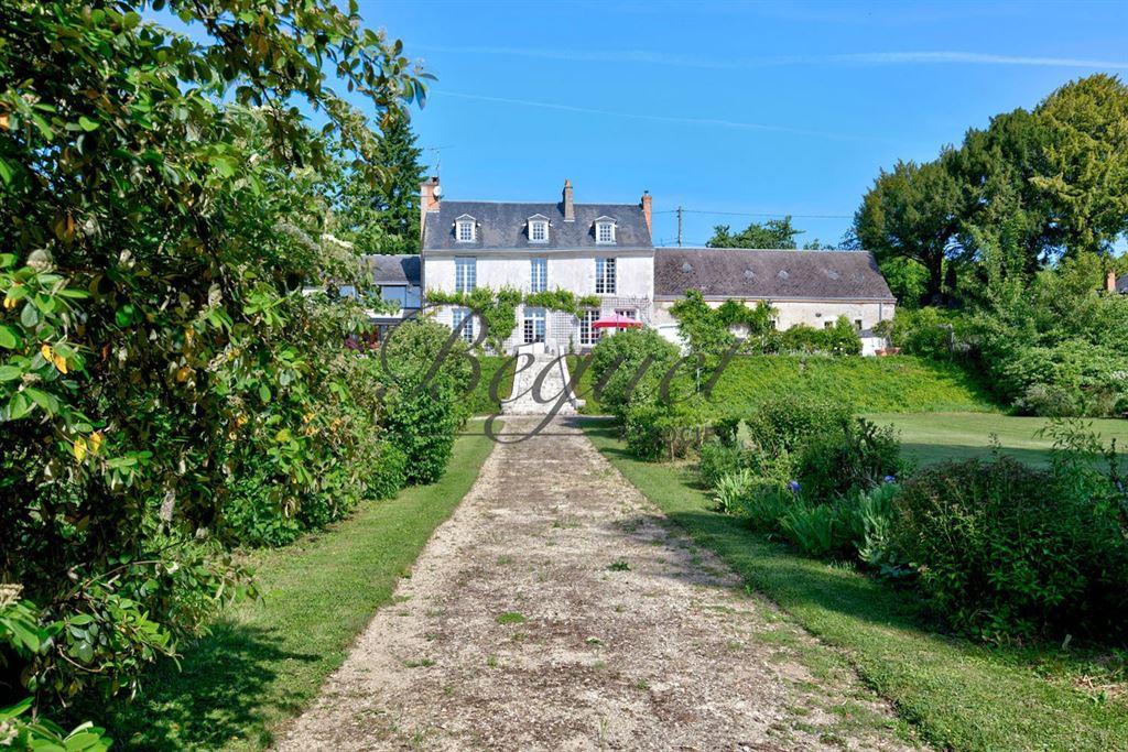 Loiret 45140 House 315m2 5 bedrooms 9 rooms swimming pool park 6800