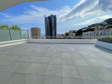 Beausoleil - Penthouse of 137 m2 with private pool - Sea View