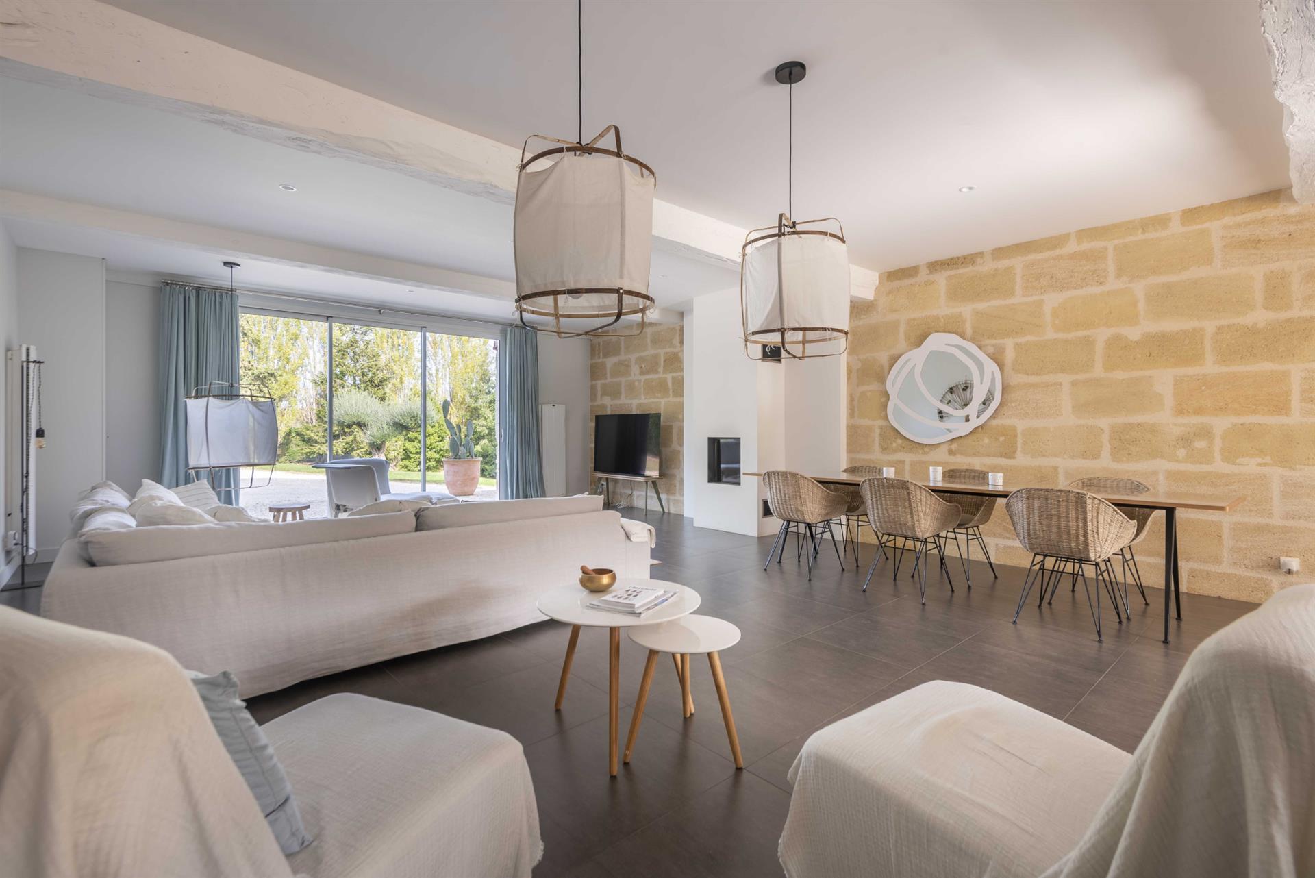 Old Renovated House 300 M2 - 5/6 Ch