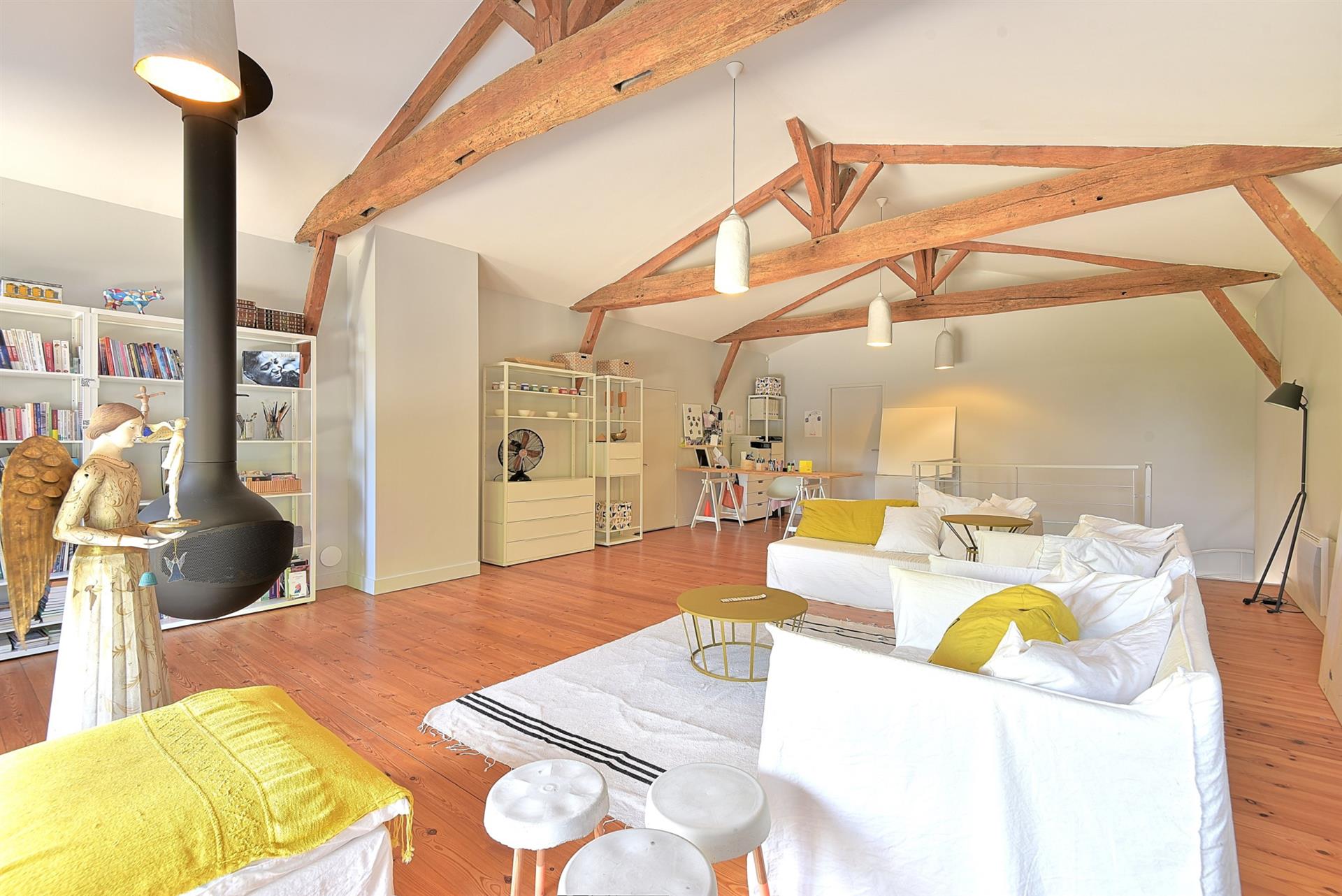Old Renovated House 300 M2 - 5/6 Ch