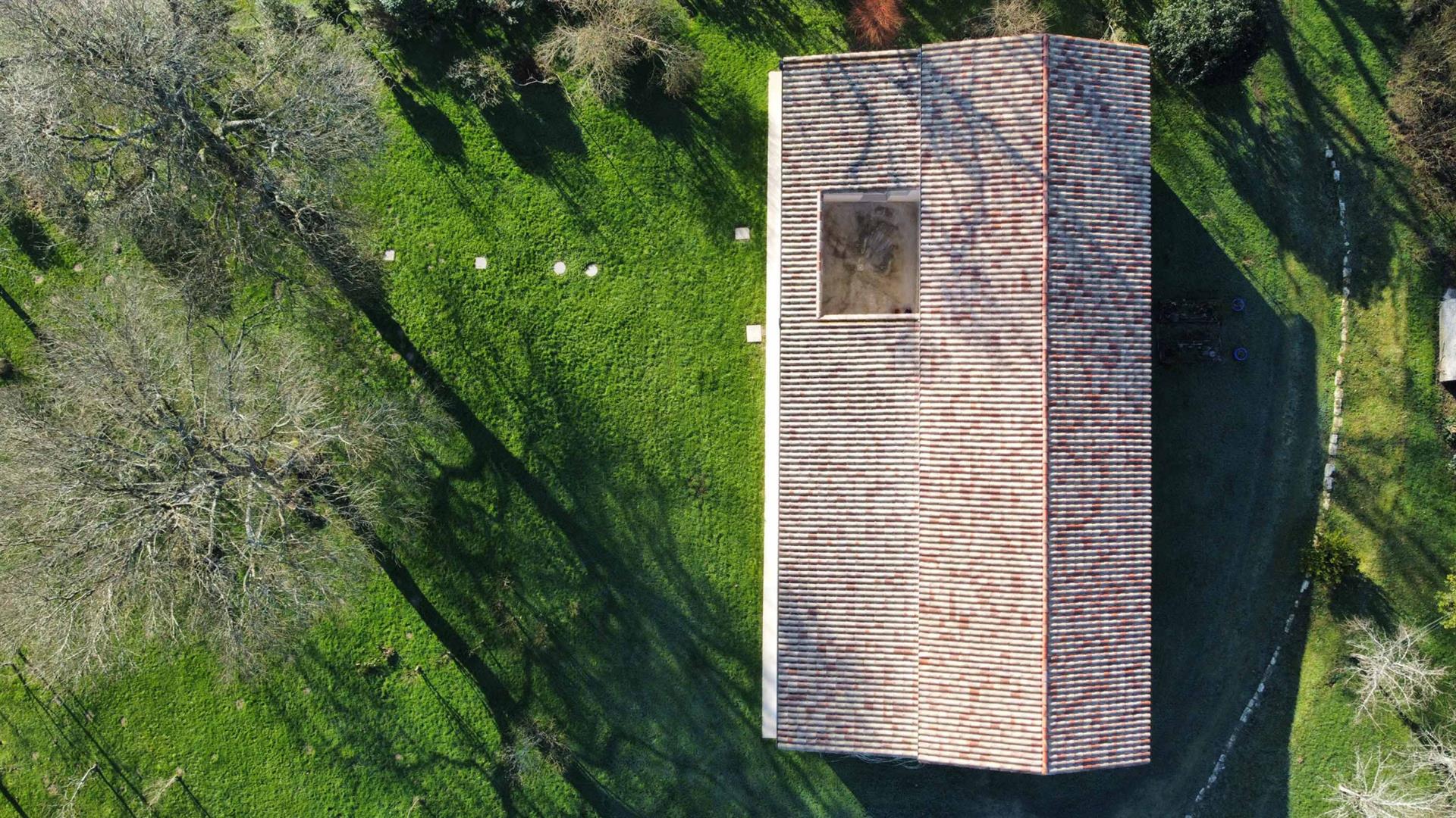 Renovated Stone House - 203 M2 + Garage 43 M2 On 5000 M2