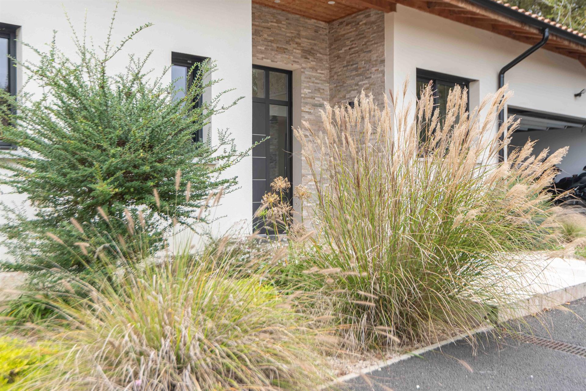 Exclusive - New House - 4 Bedrooms - Quiet Area