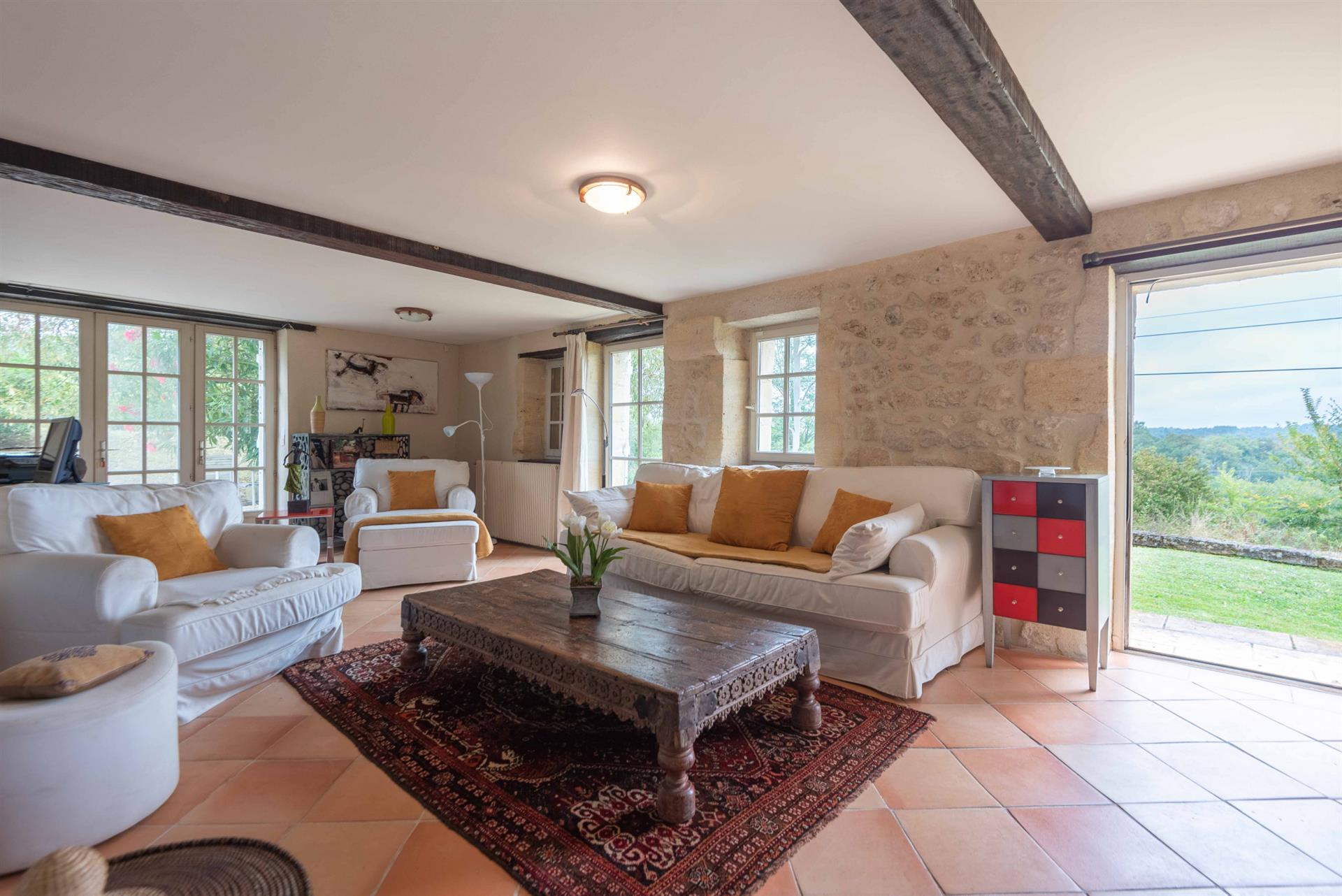 Stone House - 250 M2 - 4 Bedrooms - 1.2 Ha - Quiet