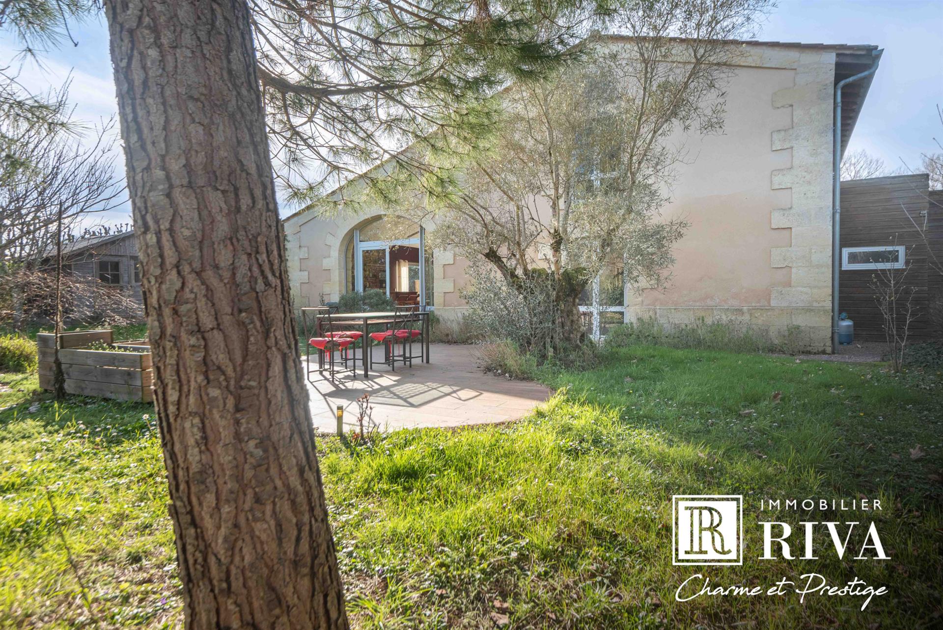 Compra: Vivenda (33370)