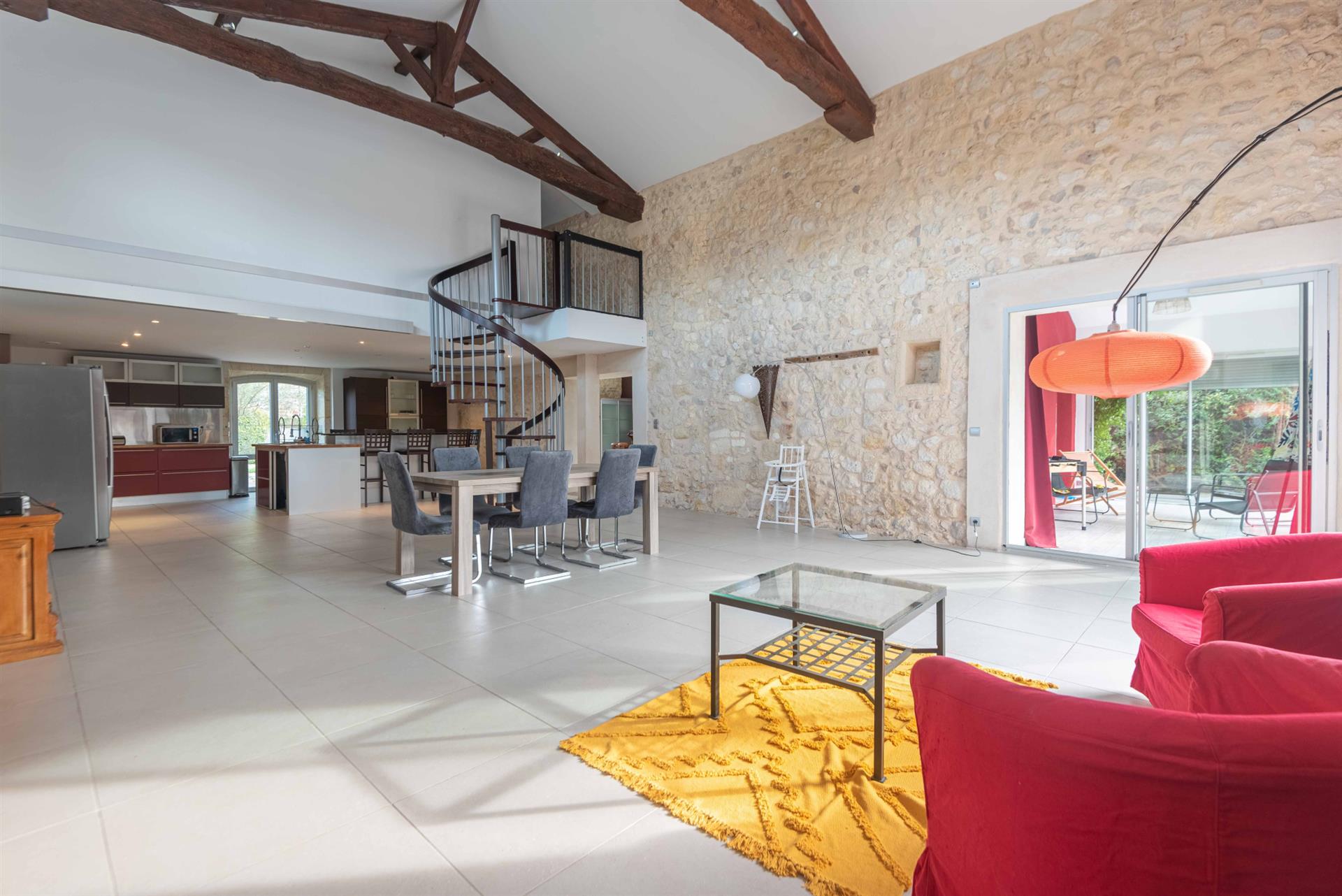 Compra: Vivenda (33370)