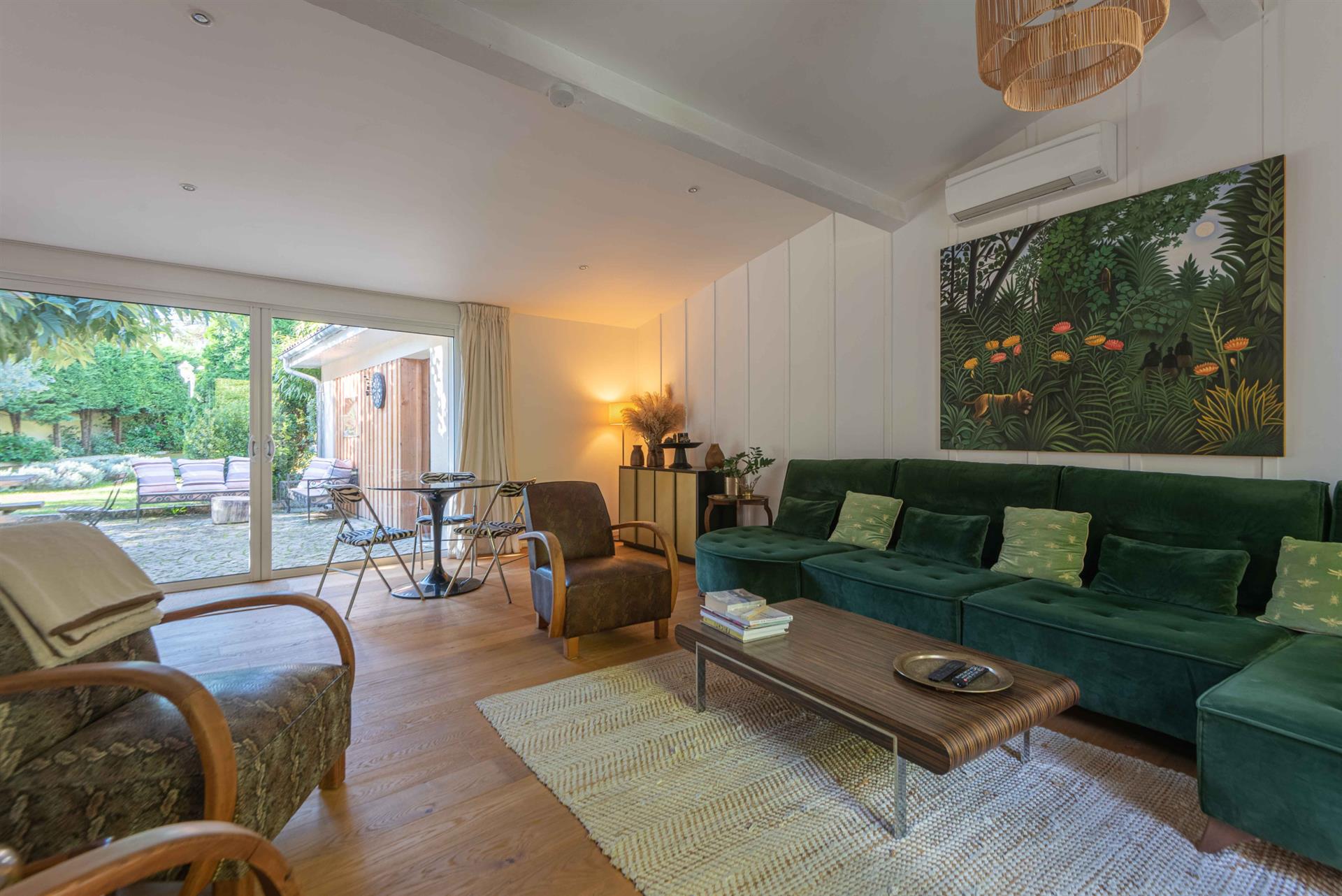 House 157 M2 - 3 Bedrooms Office - Independent Studio - Landscaped Garden Of 1628 M2