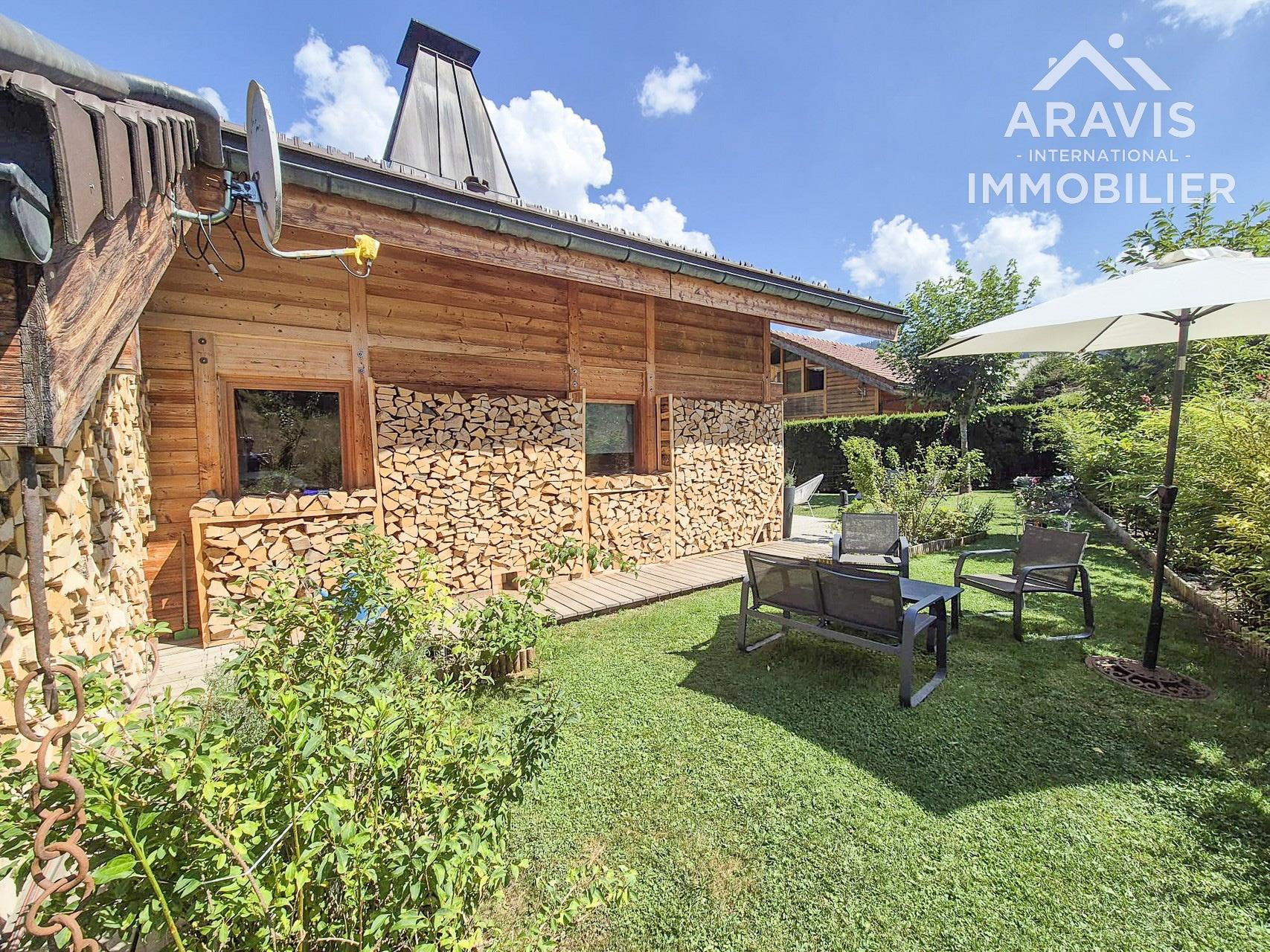 Magnificent chalet in a quiet area