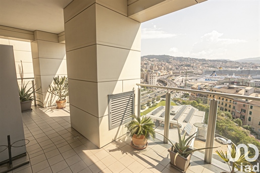 Sale Apartment 90 m² - 2 rooms - Genoa