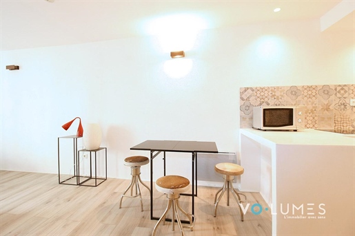 Uzès centre, contemporary style studio