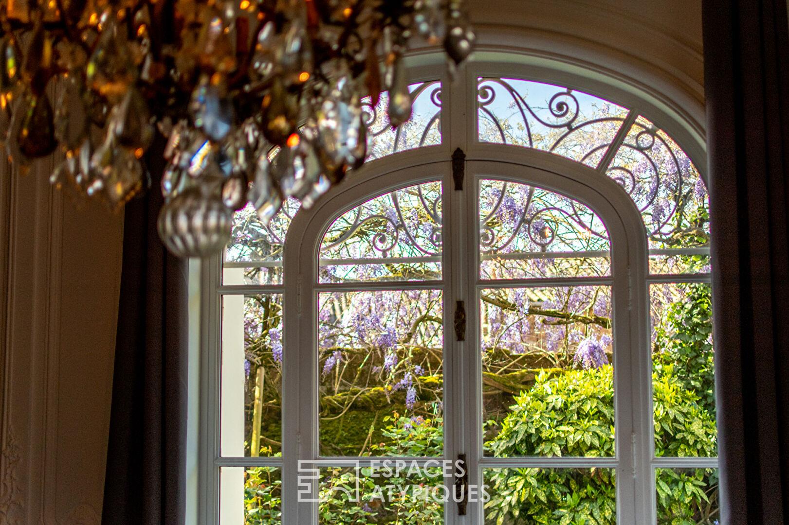 Prestigious apartment in the center with garden