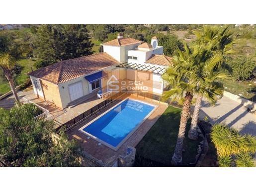 Fabulous 3 bedroom villa with swimming pool near +1 of São Brás de Alportel