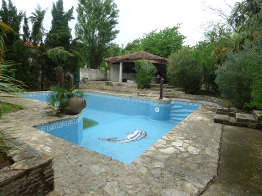 1991 house in the countryside with swimming pool 5 minutes from Busque center