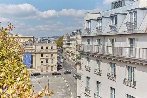 Place du Palais Bourbon - Dachgeschoss mit Terrasse