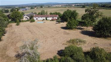 Country House On 10,000 Sqm Of Land- No Overlooking Views-Quiet Location