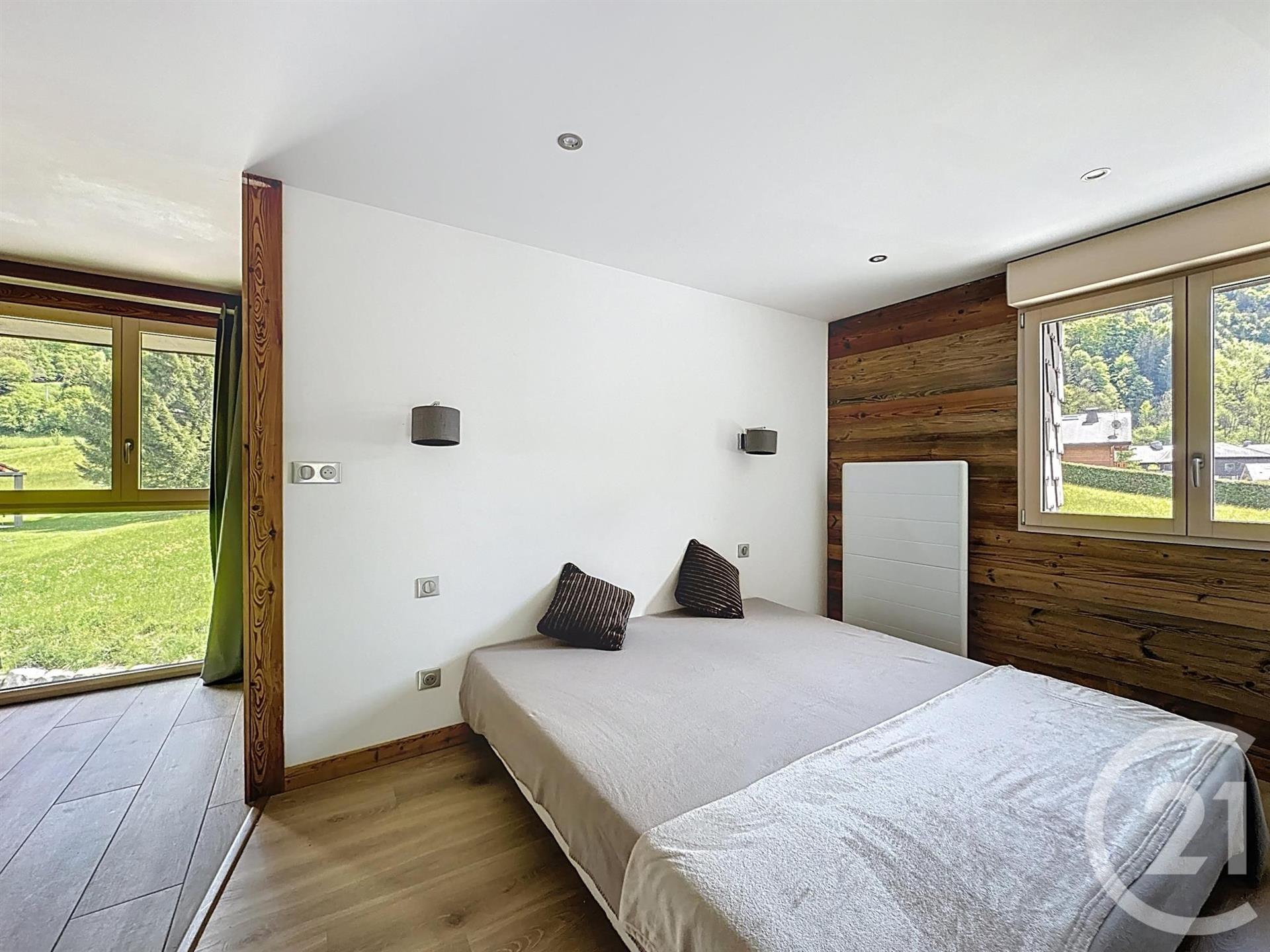 Cumpărare: Apartament (74430)
