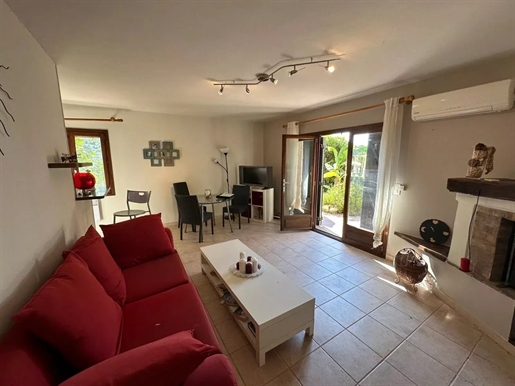 Menton Castellar: Villa Provenzale Con Vista Mare, Piscina E Jacuzzi