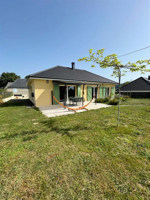 Monein, single-storey house T4 of 94 m2 on 761 m² of land