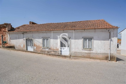 Detached house T3 3 km from Tomar