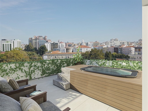 Two suites Flat in the Uptown Residence, Avenidas Novas in Lisbon