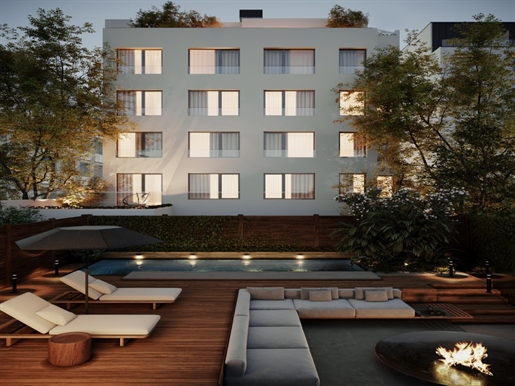 Two Suites Flat in the Uptown Residence, Avenidas Novas in Lisbon