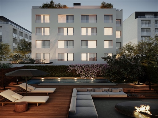 Two Suites Flat in the Uptown Residence, Avenidas Novas in Lisbon