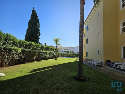 Apartment with 2 Rooms in Faro with 133,00 m²