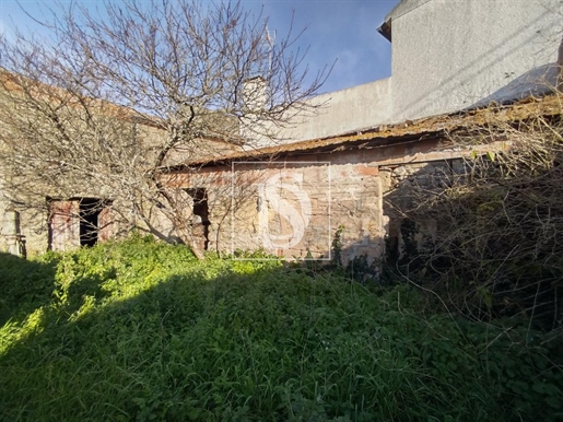 Rustic House to Restore T2 in Moinho da Mata
