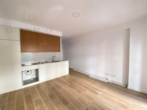 Comprar apartamento T0+1 (1 quarto interior) duplex - Duque de Saldanha - Porto