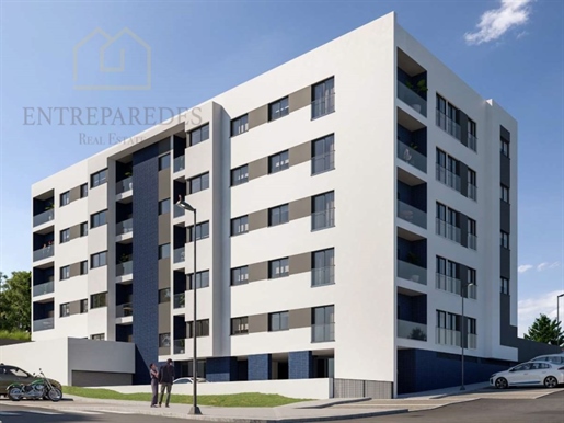 Apartamento de 2 dormitorios con 1 plaza de parking, orientado al sur, a comprar en Ermesinde - Port
