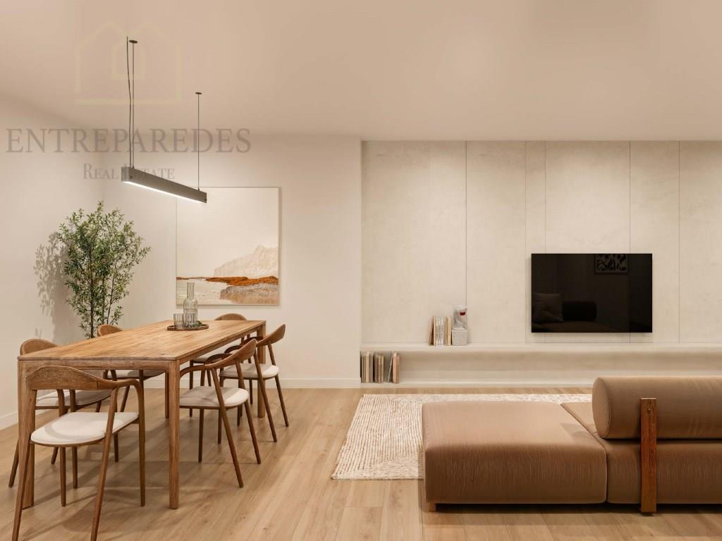 Fantastic 4 bedroom flat with patio, 3 parking spaces and annex, to buy in Matosinhos Sul - Porto