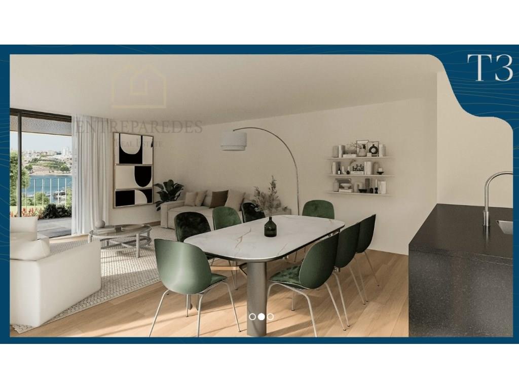 Excellent 3 bedroom flat with terrace 36.2m2 for sale next to Marina da Afurada - Vila Nova de Gaia