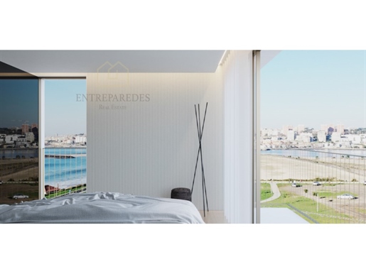 3 bedroom apartment to buy, next to the sea and the river with excellent finishes in Vila Nova de Ga