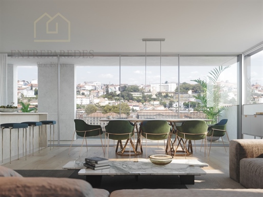 Apartamento de lujo de 3 dormitorios a la venta, con balcon de 22 m2, vista al río - Vila Nova de Ga