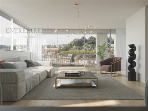Apartamento T2 Duplex de luxo para comprar, com terraço de 65m2, vista de rio - Vila Nova de Gaia