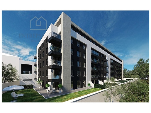 Comprar apartamento T3 com terraço de 117m2 e garagem em localização residencial no Porto fração 1-0