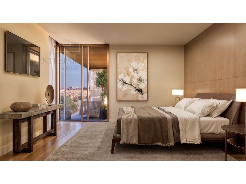 Apartamento de 4 dormitorios con balcón en venta en Matosinhos Sul - Porto - Fraction Ax.