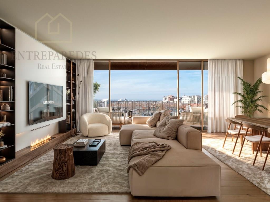 Apartamento de 4 dormitorios con balcón en venta en Matosinhos Sul - Porto - Fraction Ax.