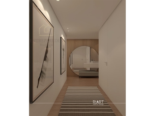 2 bedroom apartment with balcony in Matosinhos sul Bm