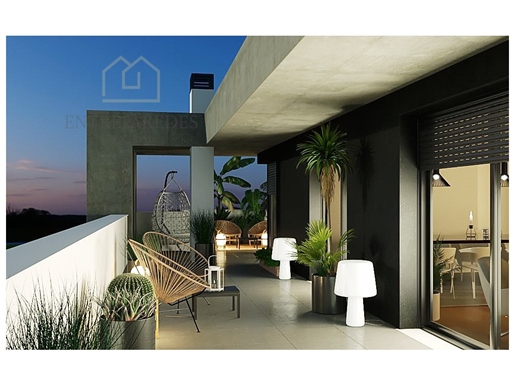Comprar apartamento T2 com varanda de 28m2 e garagem no Porto fração A 5 At