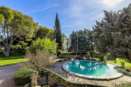 Uitzonderlijke Provençaalse woning te koop bij Vaison La Romaine
