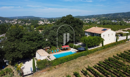Provençal house for sale near Vaison la Romaine