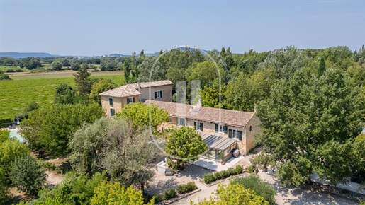 Exceptional property with chambres d'hôtes and tables d'hôtes fo