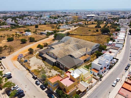 Stedelijke grond voor de bouw in Olhao met 9 108 m2 op een plaats met een uitstekend potentieel