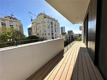 Spacious Modern Apartment on David Yellin street in Tel Aviv