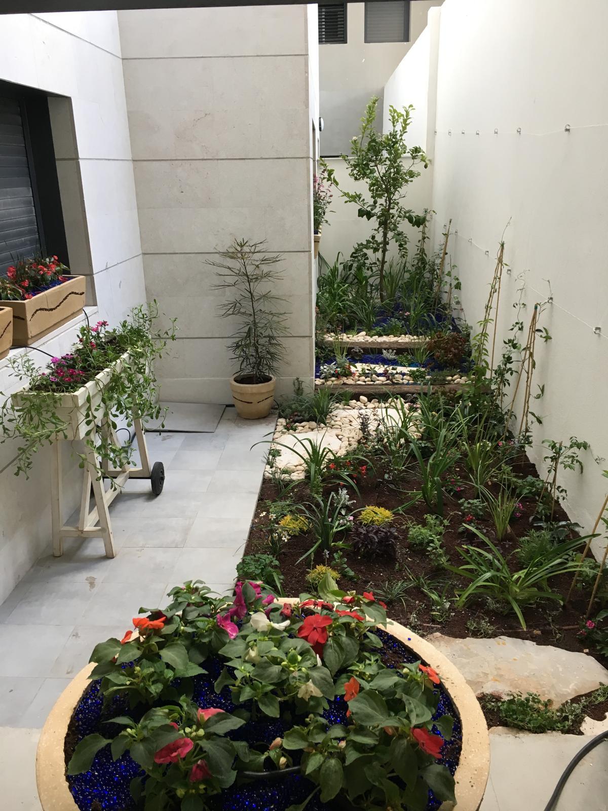 For Sale - Garden Apartment in Gindi Tlv - Gindi Low Towers - 4 Room Apartment - 6.8 Million Nis