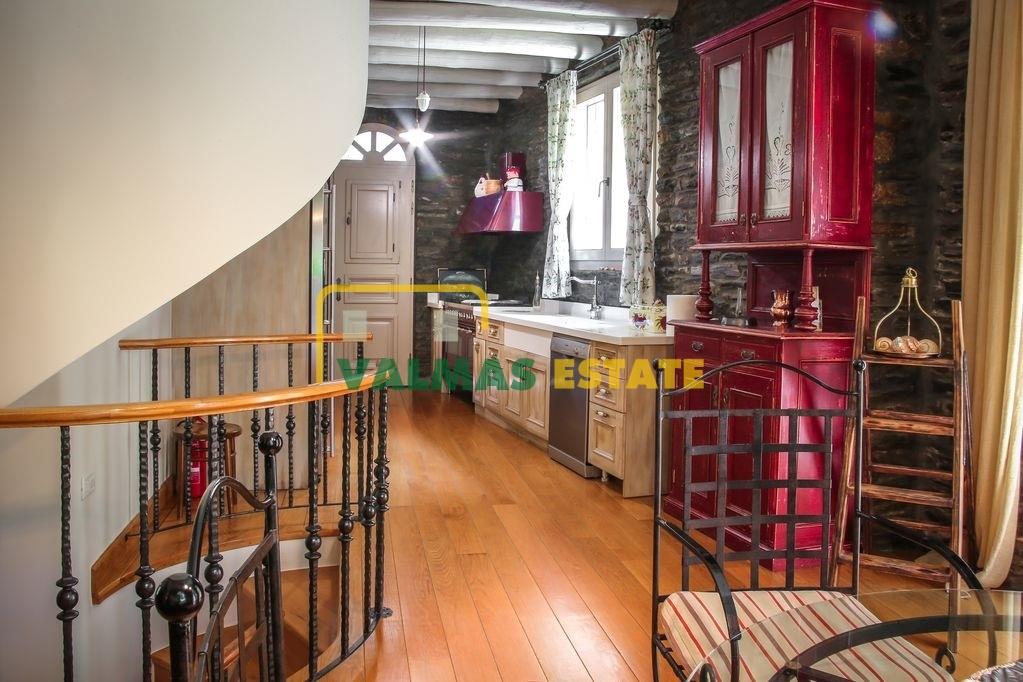 (For Sale) Residential Villa || Cyclades/Andros Chora - 250 Sq.m, 4 Bedrooms, 750.000€