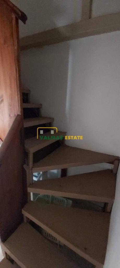 (For Sale) Residential Detached house || Cyclades/Andros Chora - 158 Sq.m, 5 Bedrooms, 170.000€